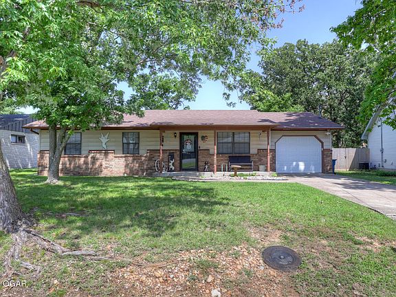 2nd image of 3423 S Sergeant Ave