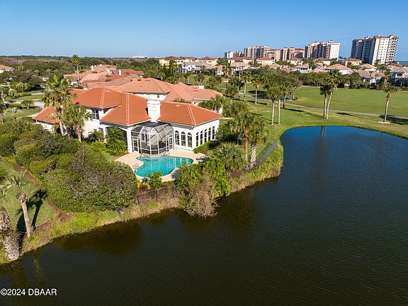 3rd image of 25 Marbella Ct
