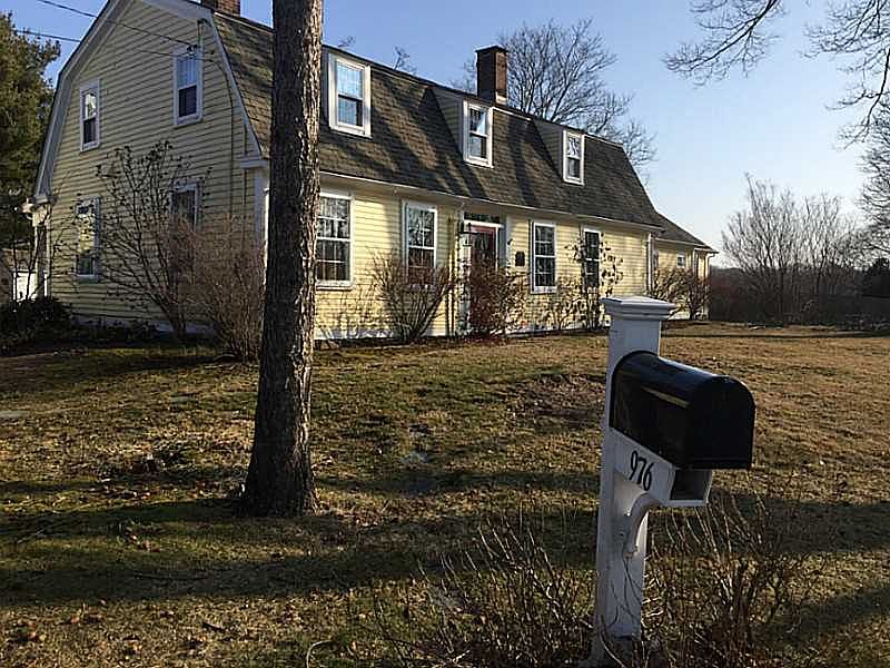 976 Buttonwoods Ave, Warwick, RI 02886 Zillow