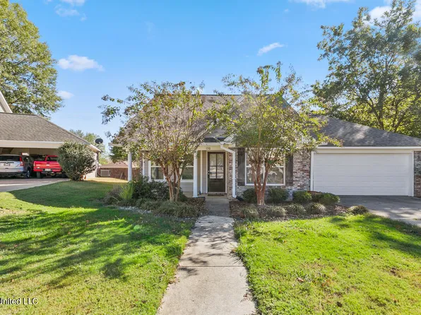 136 Basswood Cir, Brandon, MS 39047
