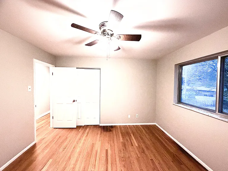 1010 Pawtuckette Dr — Photo 15