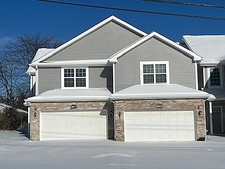 4th image of 600 Pleasant Ln #C1