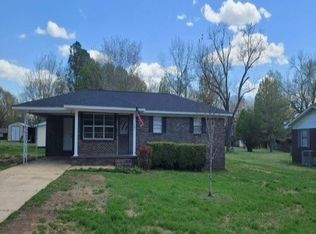 168 Farm Valley Dr, Hamilton, AL 35570