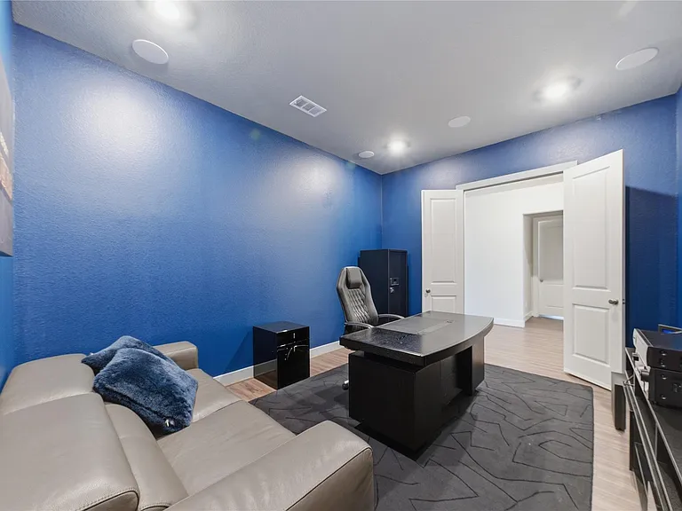 13715 Aventino Pointe Dr — Photo 16