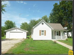 202 E 7th St, Lowry City, MO 64763