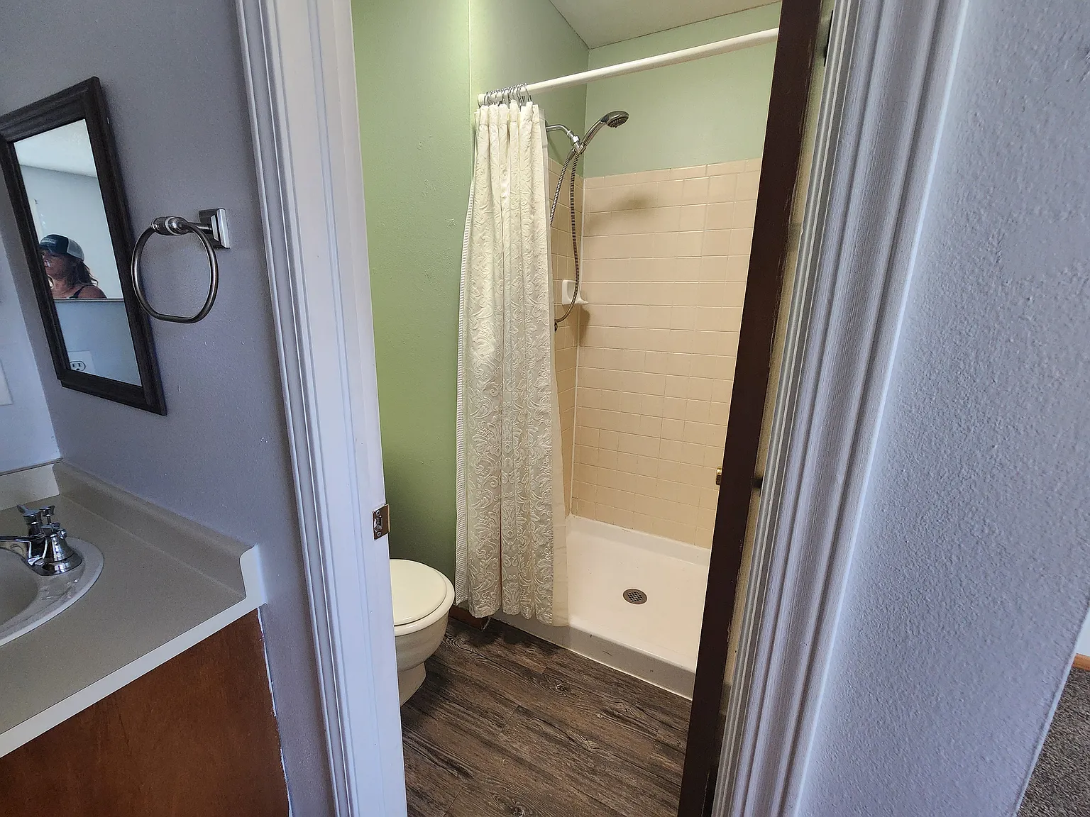 2 bed, 1036 sqft, $2,300 — Photo 2
