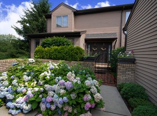 173 Van Winkle Ave, Mahwah, NJ 07430
