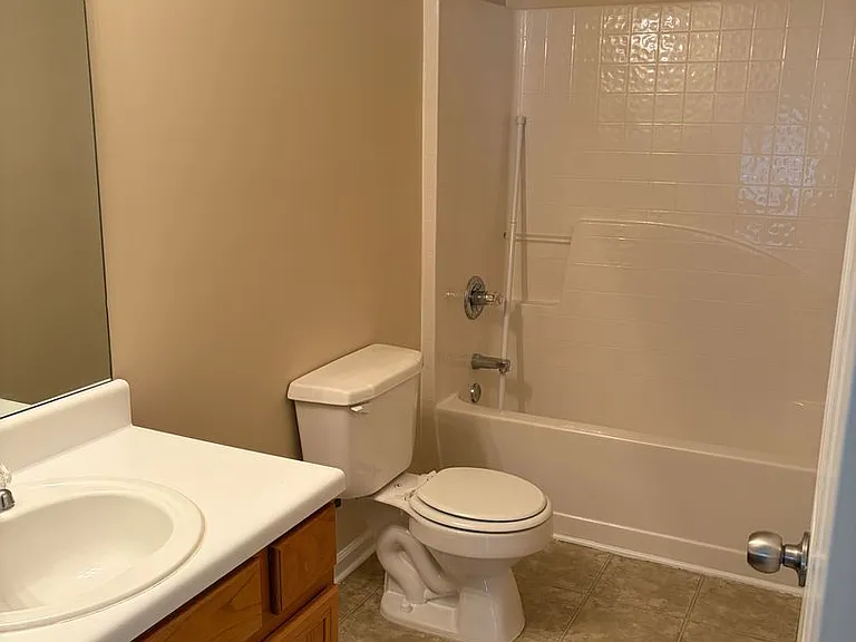 835 N Bay Overlook — Photo 42