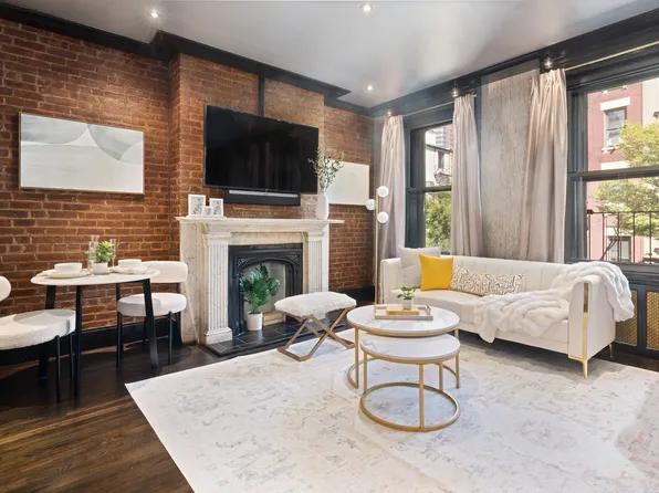 454 West 50th Street image 1 of 6