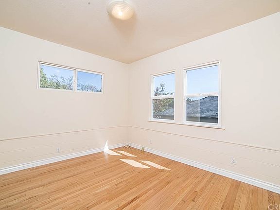 3rd image of 3154 Barbara Ct