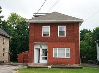118 E Maple Ave, East Rochester, NY 14445
