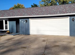 869 Hitzfield St, Huntington, IN 46750