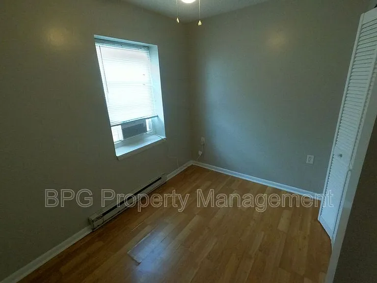 205 N Main St #8 — Photo 12
