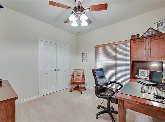 4th image of 5 Monticello Ct