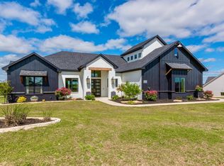 4016 Pinnacle Rdg, Granbury, TX 76049