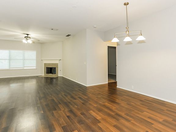 5th image of 8433 Asheville Ln