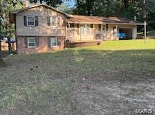 1409 E Kenton Rd, Dexter, MO 63841