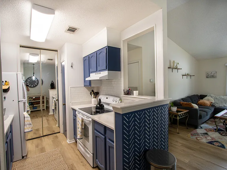 2299 Scenic Hwy #G6 — Photo 4