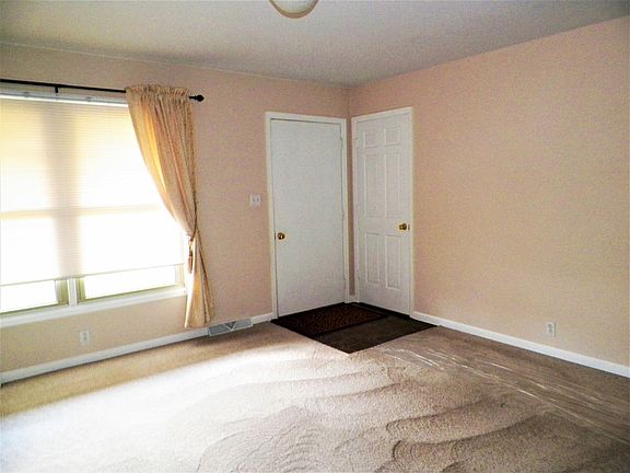 2nd image of 1135 N 11th St