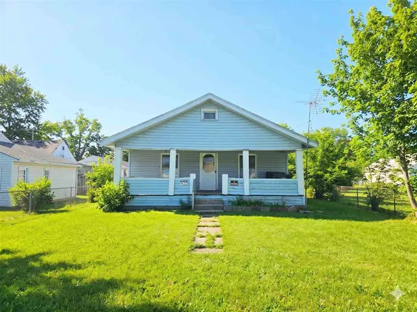 143 E School St, Anderson, IN 46012