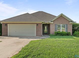 424 Banyon Rd, Toney, AL 35773