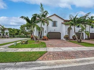 3199 Santa Catalina Pl, Greenacres, FL 33467