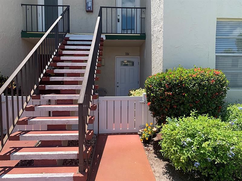 1st image of 12 Willowbrook Ln APT 106