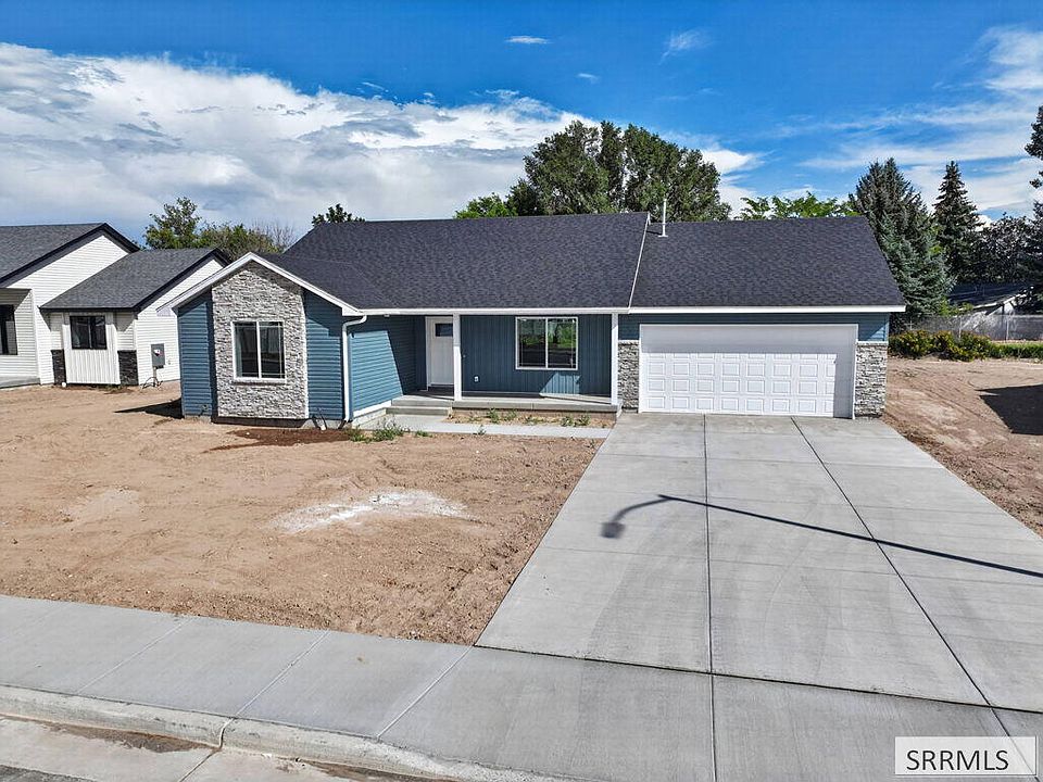 1st image of 397 Wind River Dr