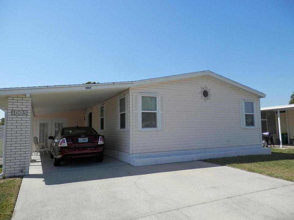 1st image of 1005 Royal Palm Dr