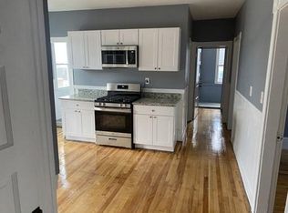 13 Aetna St #3, Worcester, MA 01604