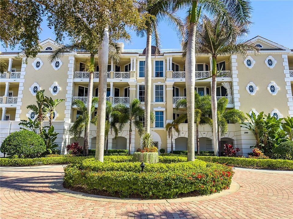 1st image of 200 E Sea Colony Dr #Penthouse 4c