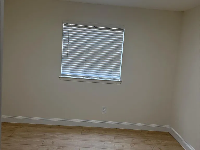 3207 E Heatherock Cir — Photo 9