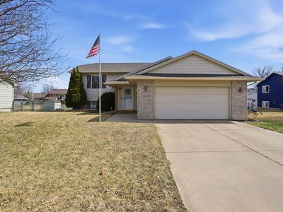 5704 S Megan Ave, Sioux Falls, SD, 57106