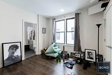 Rented by Bond New York