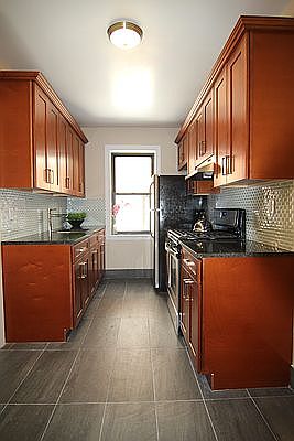 3rd image of 20-64 31st St #C10