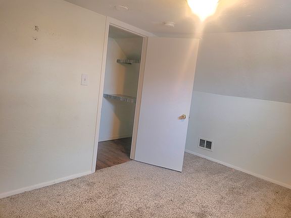 4th image of 4138 Ural Ave