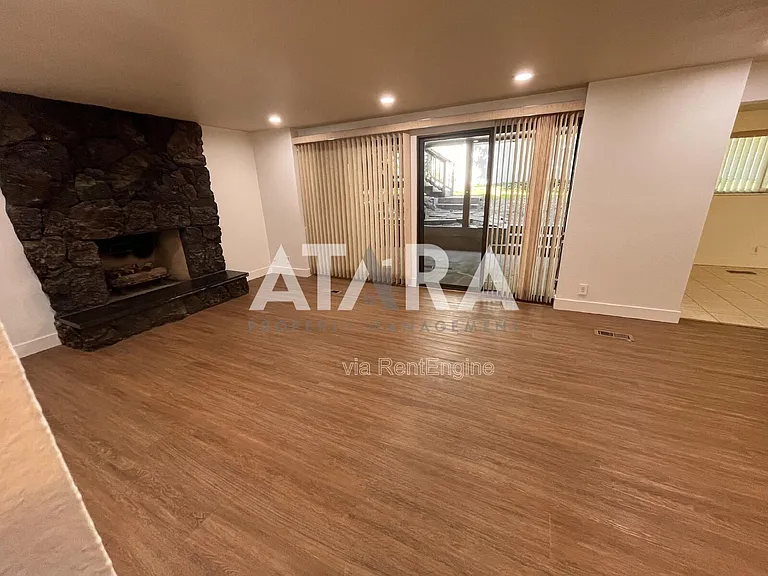 2141 S 2060 E — Photo 7