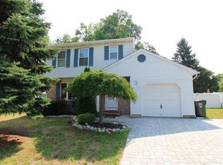20 Jessica Dr, Howell, NJ 07731