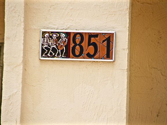 2nd image of 851 E Village Circle Dr S