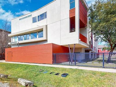 1119 W 17th St, Houston, TX, 77008