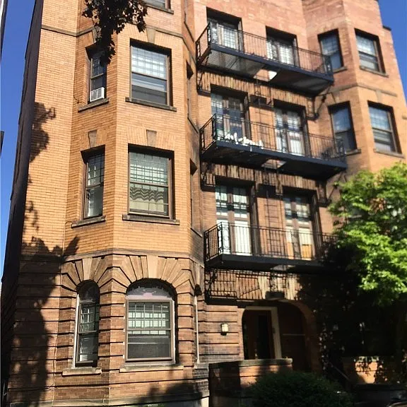 44 N Pearl St #5 — Photo 1