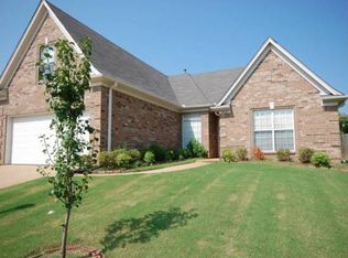 4633 Ashglen Cv, Collierville, TN 38017