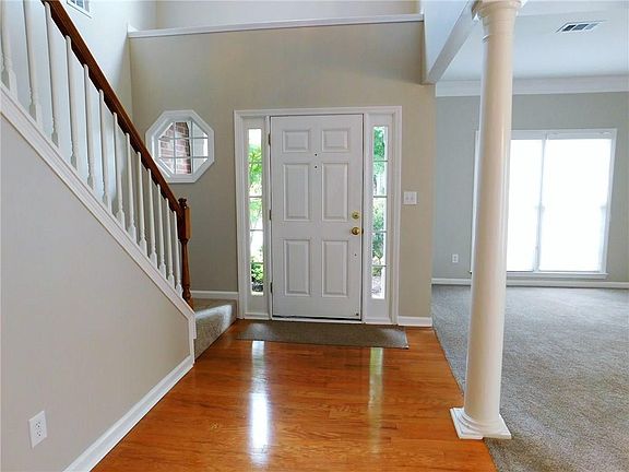 3rd image of 1857 Fox Chapel Dr SE