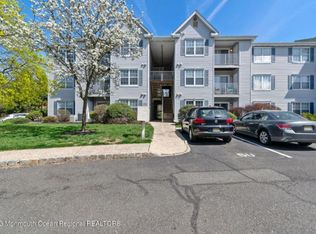 502 Stratford Pl, Bound Brook, NJ 08805