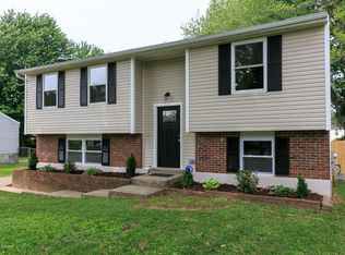 4528 Pulaski Ct, Worthington Hills, KY 40245