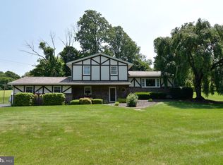 401 Antietam Rd, Reading, PA 19606