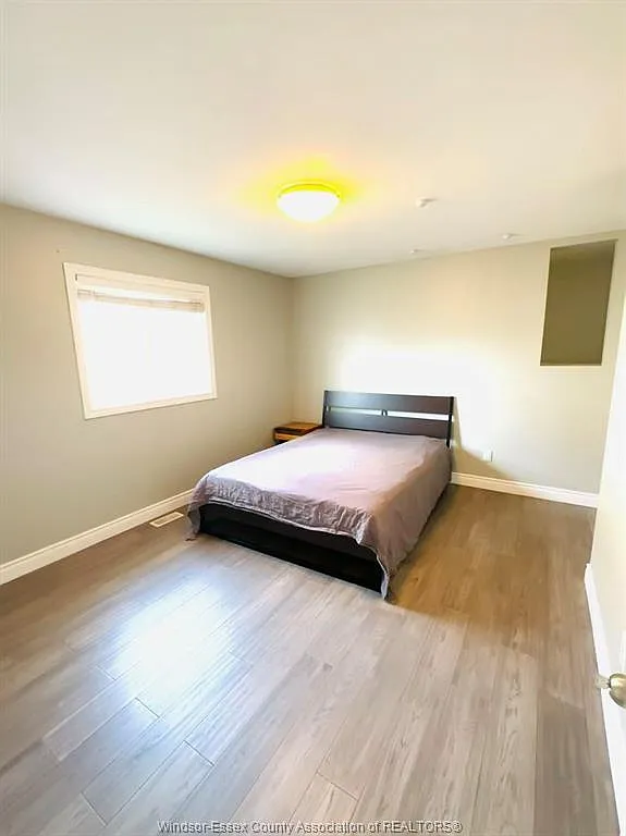 4 bed, $2,995 — Photo 4