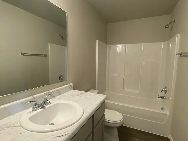 503A W Christopher Dr — Photo 10