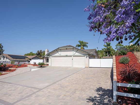4th image of 1517 Del Mar Rd