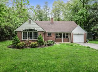 348 Old Army Rd, Scarsdale, NY 10583